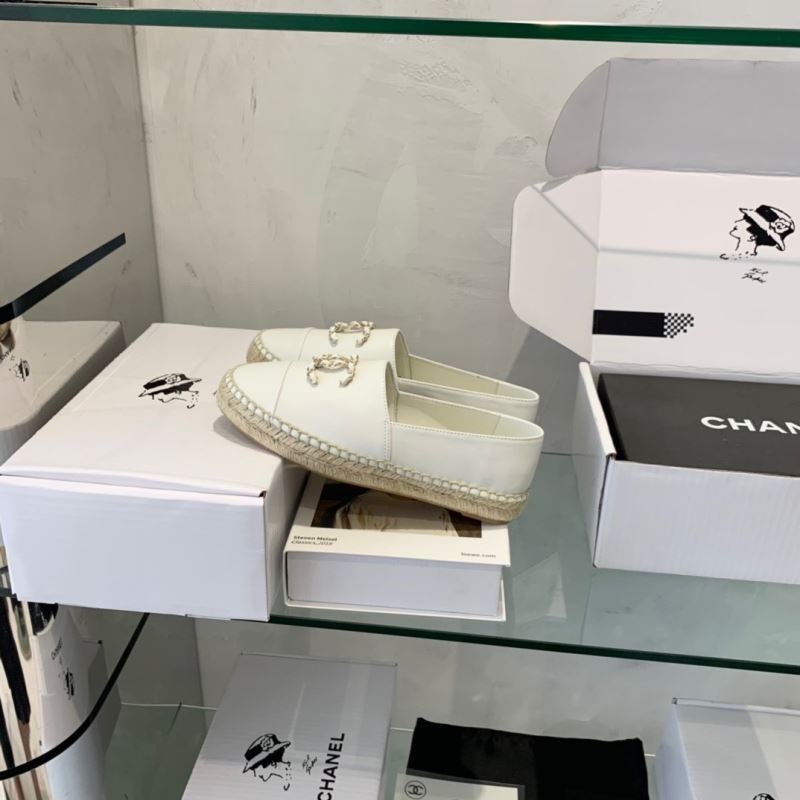 Chanel Low Shoes